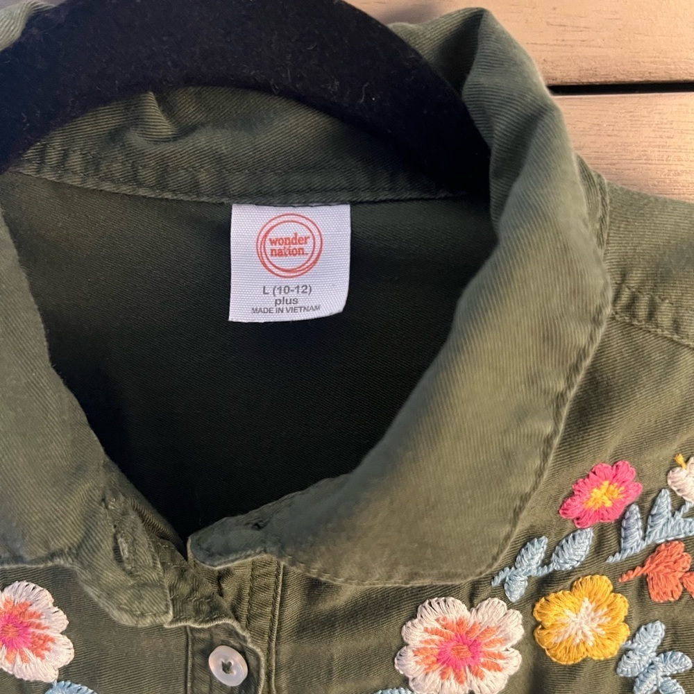 Wonder Nation Olive Floral Embroidered Shirt - Picture 2 of 6
